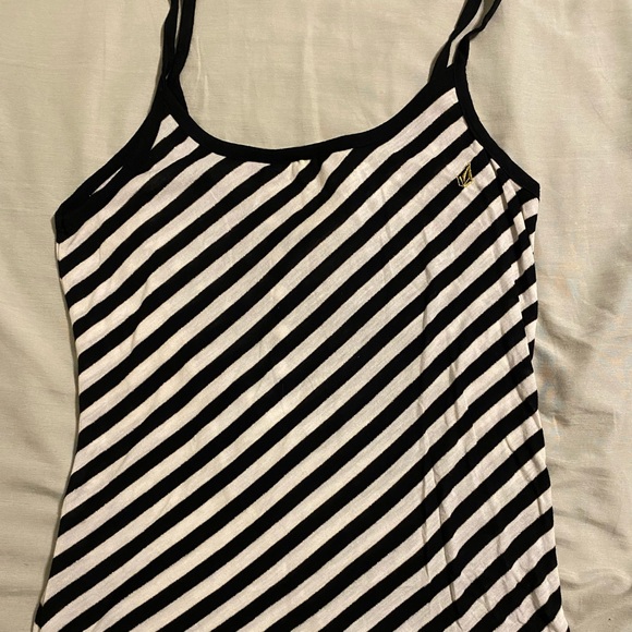 Volcom Black and White Stripe Tank - Large - Picture 3 of 3